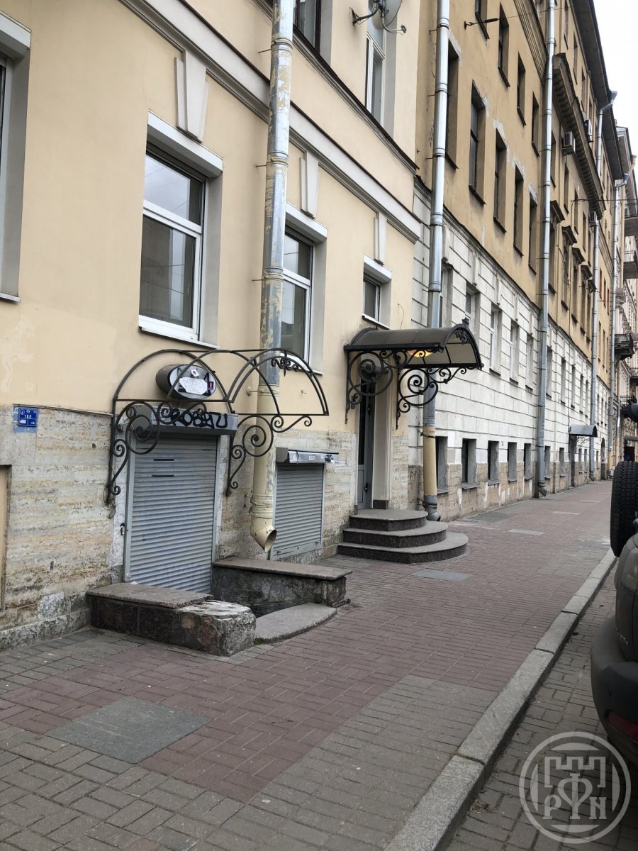 Фото: №272978 Продам универсальное помещение в самом центре Санкт-Петербурга, test