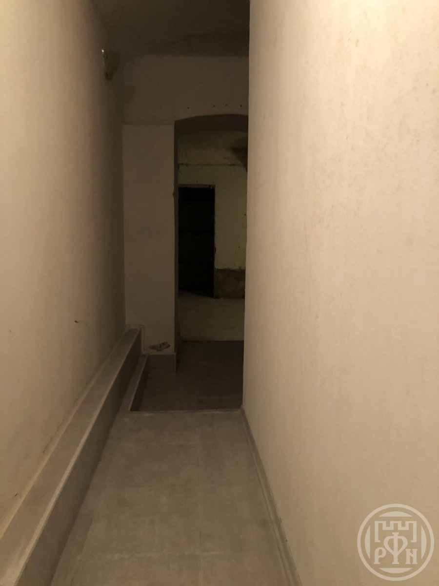 Фото: №272978 Продам универсальное помещение в самом центре Санкт-Петербурга, test