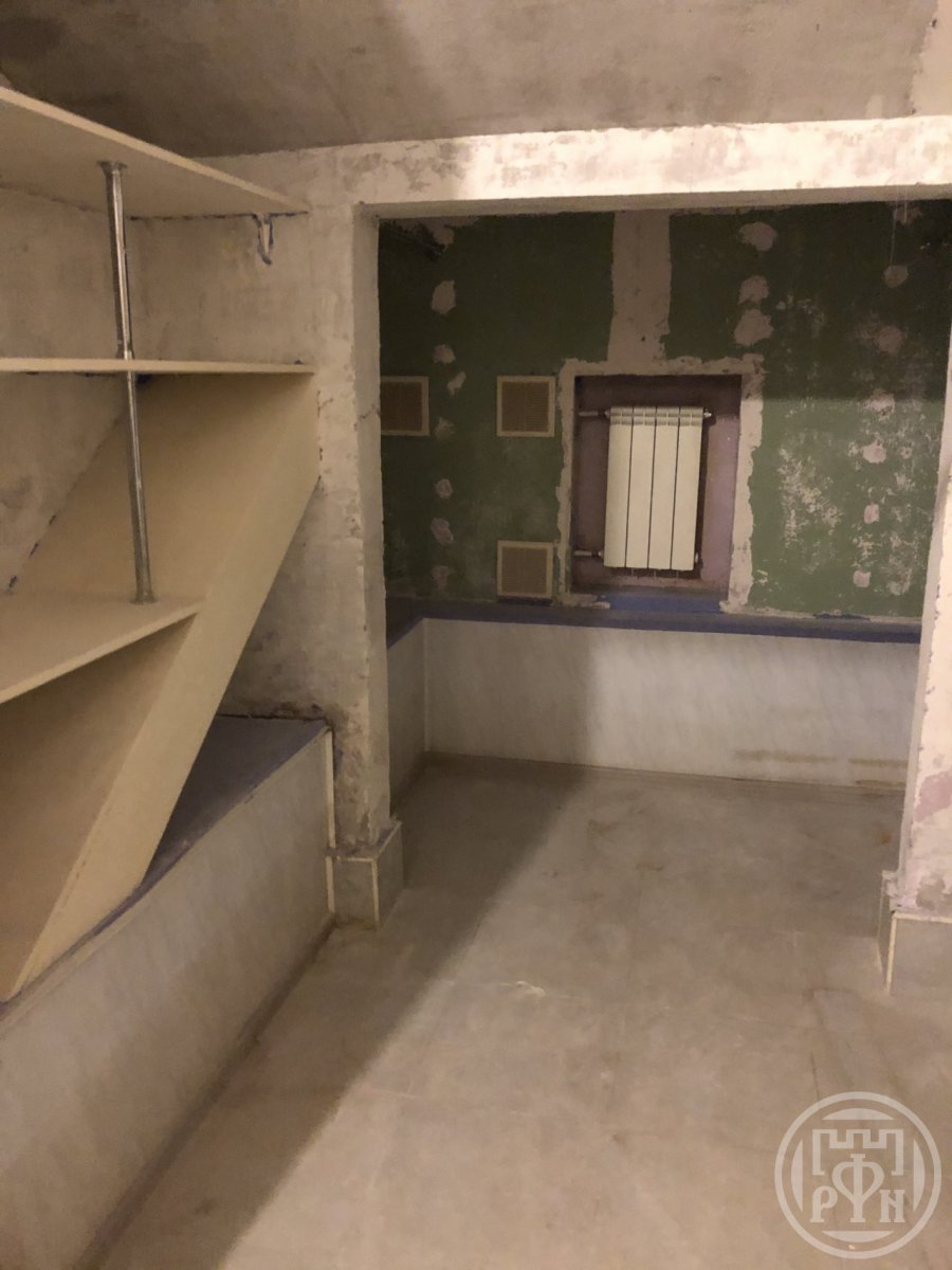 Фото: №272978 Продам универсальное помещение в самом центре Санкт-Петербурга, test