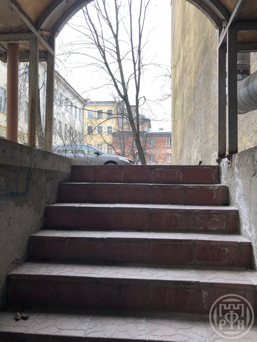 Фото: №272978 Продам универсальное помещение в самом центре Санкт-Петербурга, test