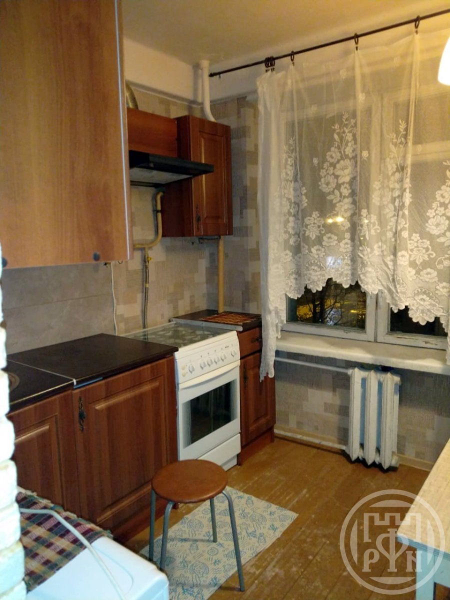 Новоизмайловский просп., д 49, корпус 1 Новоизмайловский просп., д 49, корпус 1
