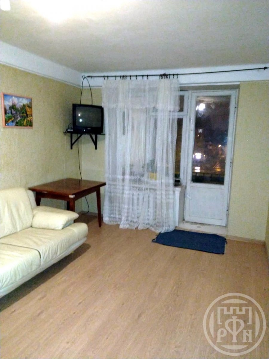 Новоизмайловский просп., д 49, корпус 1 Новоизмайловский просп., д 49, корпус 1