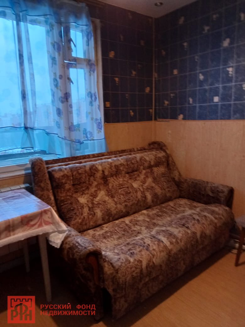 Маршала Казакова ул., д 32 Маршала Казакова ул., д 32
