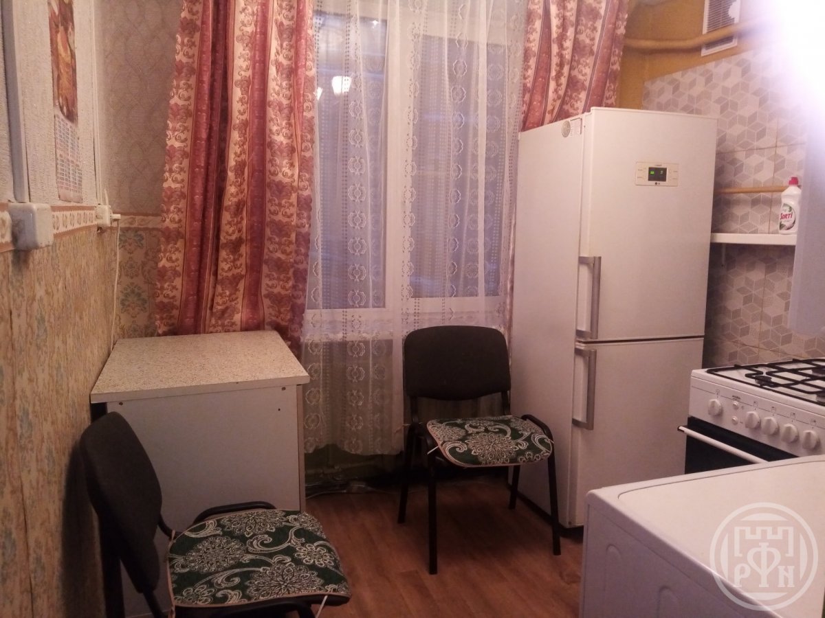 Варшавская ул., д 25 Варшавская ул., д 25