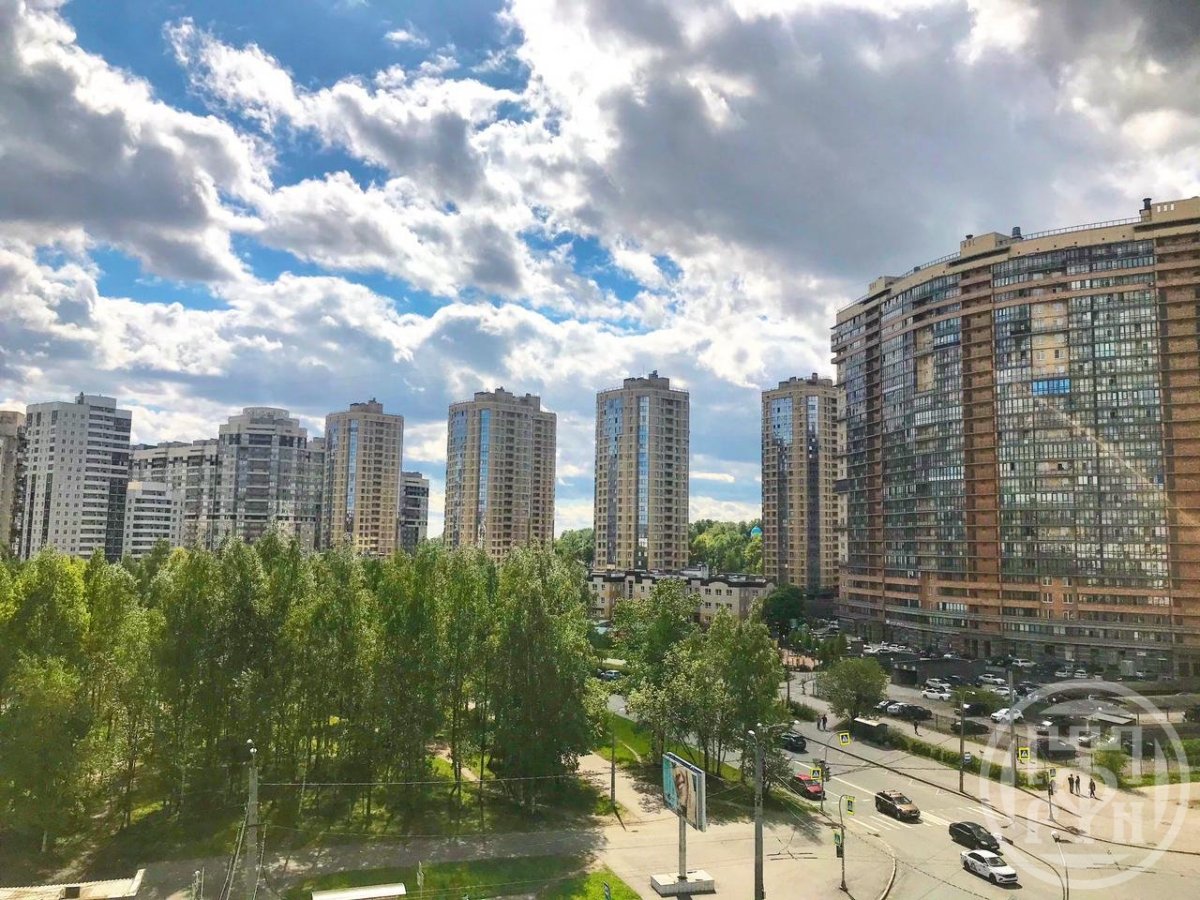 Просвещения просп., д 20/25 Просвещения просп., д 20/25