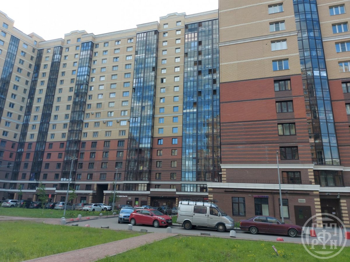 Среднерогатская ул., д 20 Среднерогатская ул., д 20