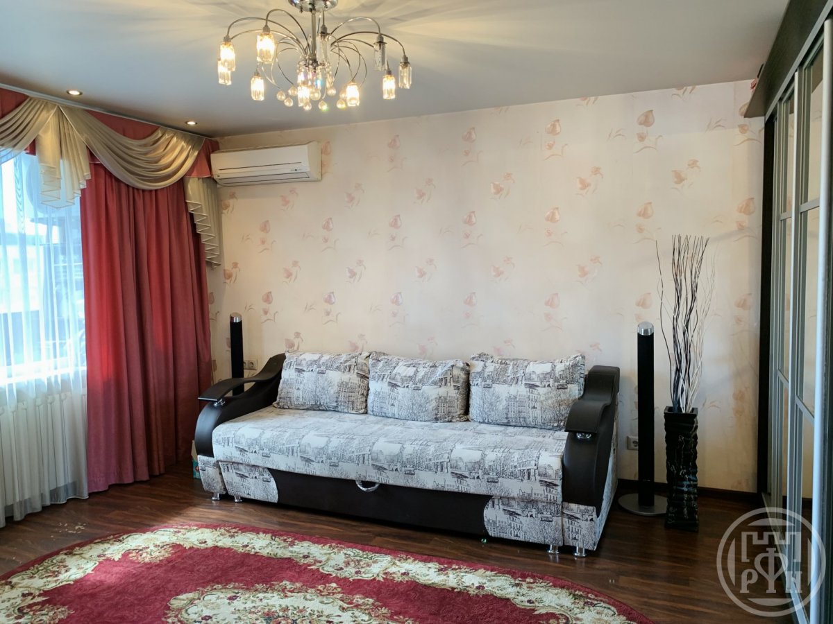 Купчинская ул., д 14, корпус 1 Купчинская ул., д 14, корпус 1