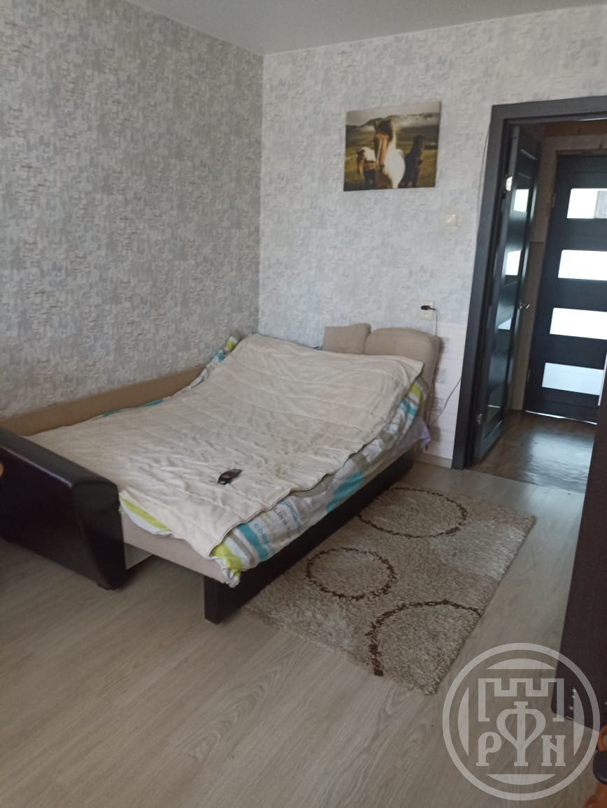 Ярослава Гашека ул., д 12/100 Ярослава Гашека ул., д 12/100