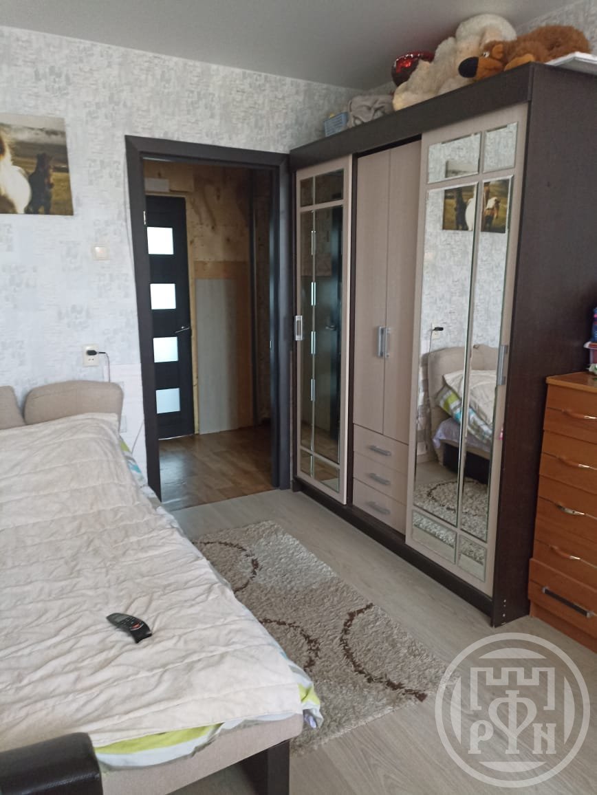 Ярослава Гашека ул., д 12/100 Ярослава Гашека ул., д 12/100