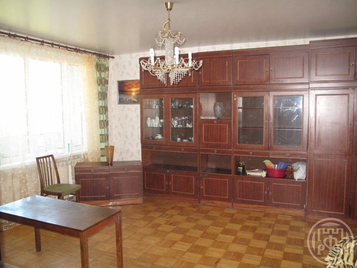 Есенина ул., д 28, корпус 1 Есенина ул., д 28, корпус 1