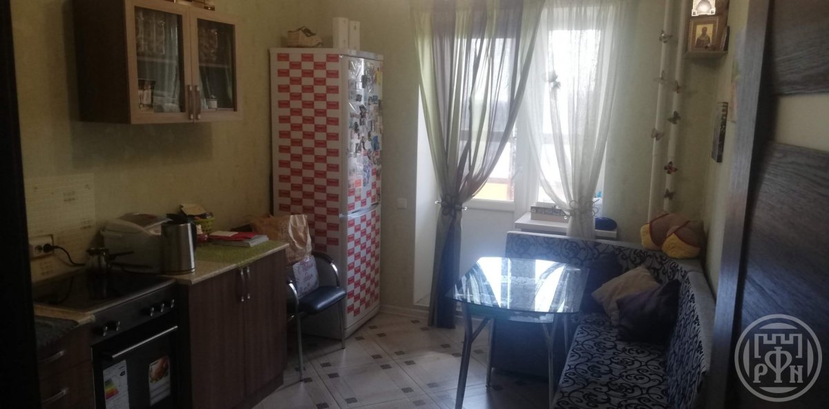 Коммунаров (Горелово) ул., д 190 Коммунаров (Горелово) ул., д 190