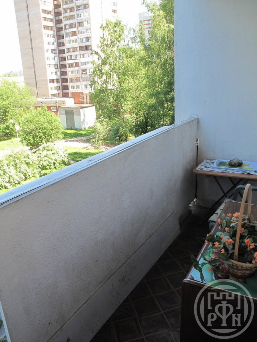 Есенина ул., д 28, корпус 1 Есенина ул., д 28, корпус 1