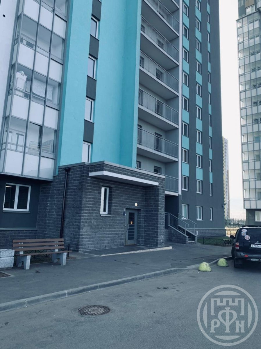 Чарушинская ул., д 10 Чарушинская ул., д 10
