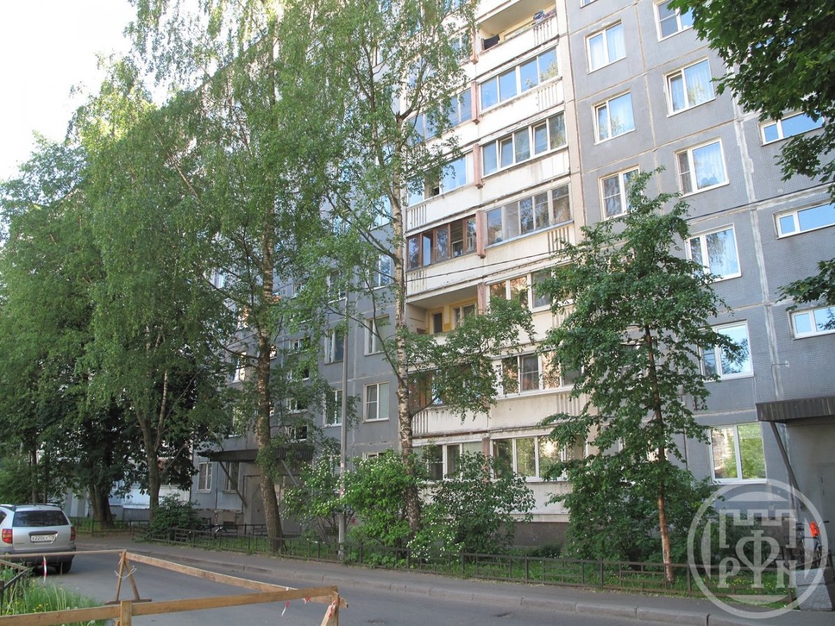 Есенина ул., д 28, корпус 1 Есенина ул., д 28, корпус 1