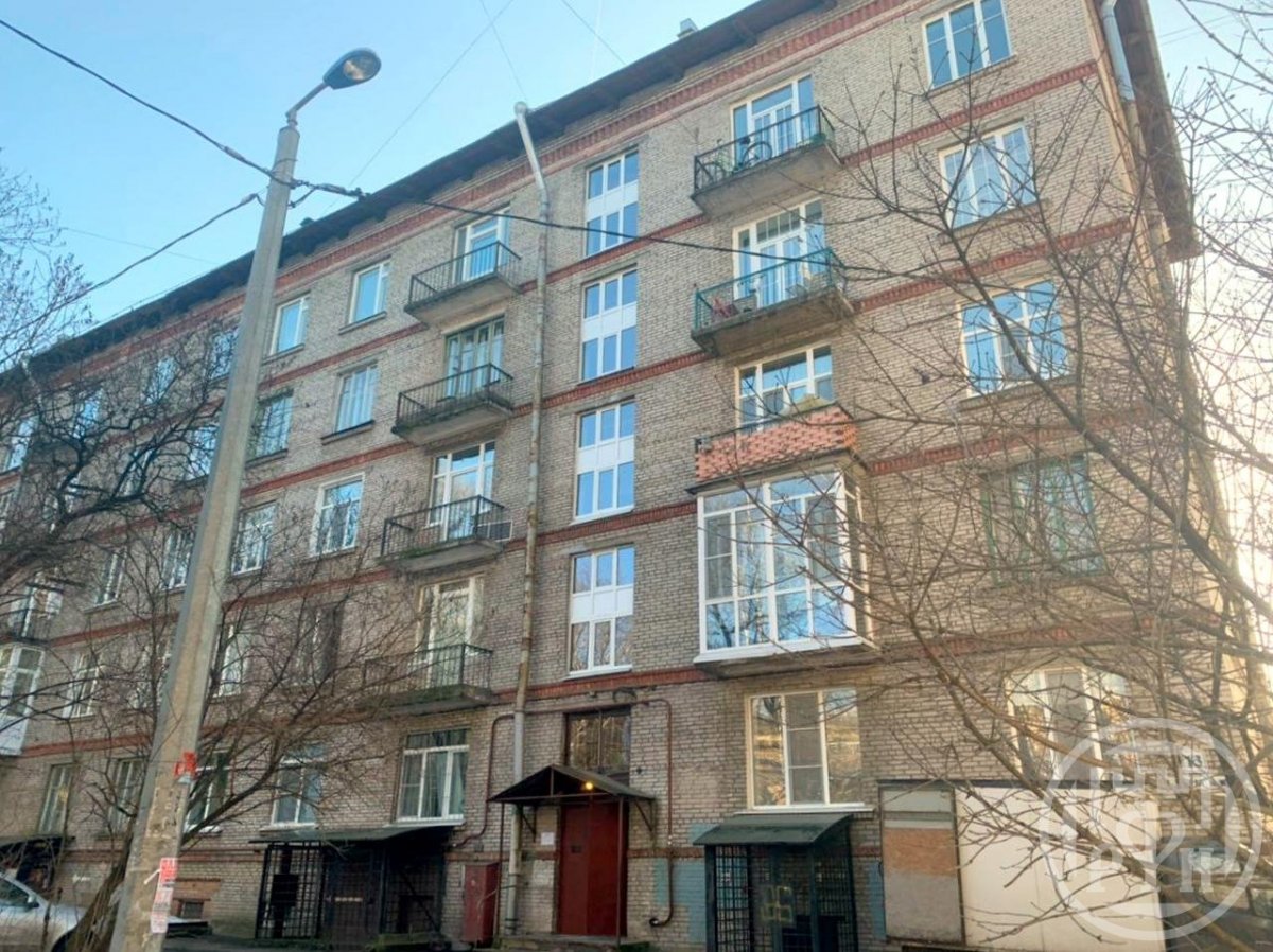 Гданьская ул., д 13 Гданьская ул., д 13