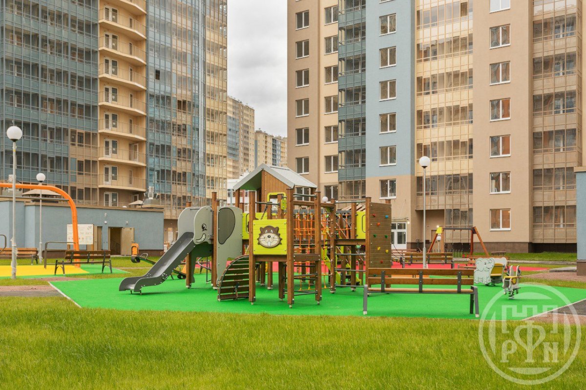 Верхне-Каменская ул., д 3 Верхне-Каменская ул., д 3