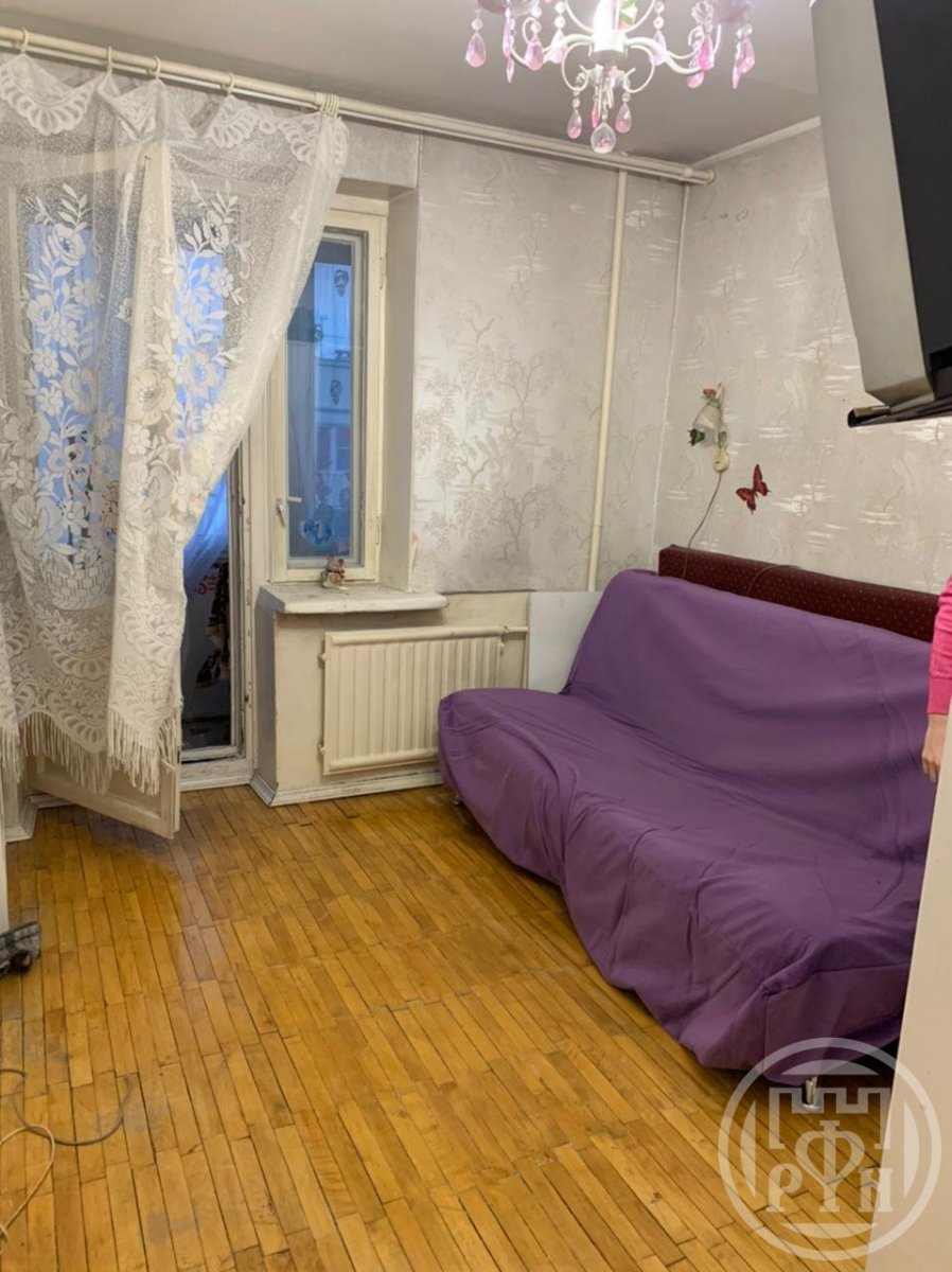 Киришская ул., д 7 Киришская ул., д 7