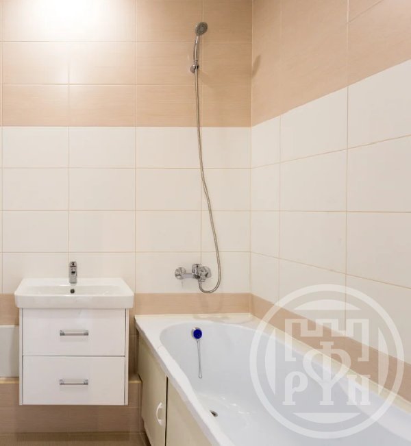 Среднерогатская ул., д 16, корпус 2, стр. 1 Среднерогатская ул., д 16, корпус 2, стр. 1