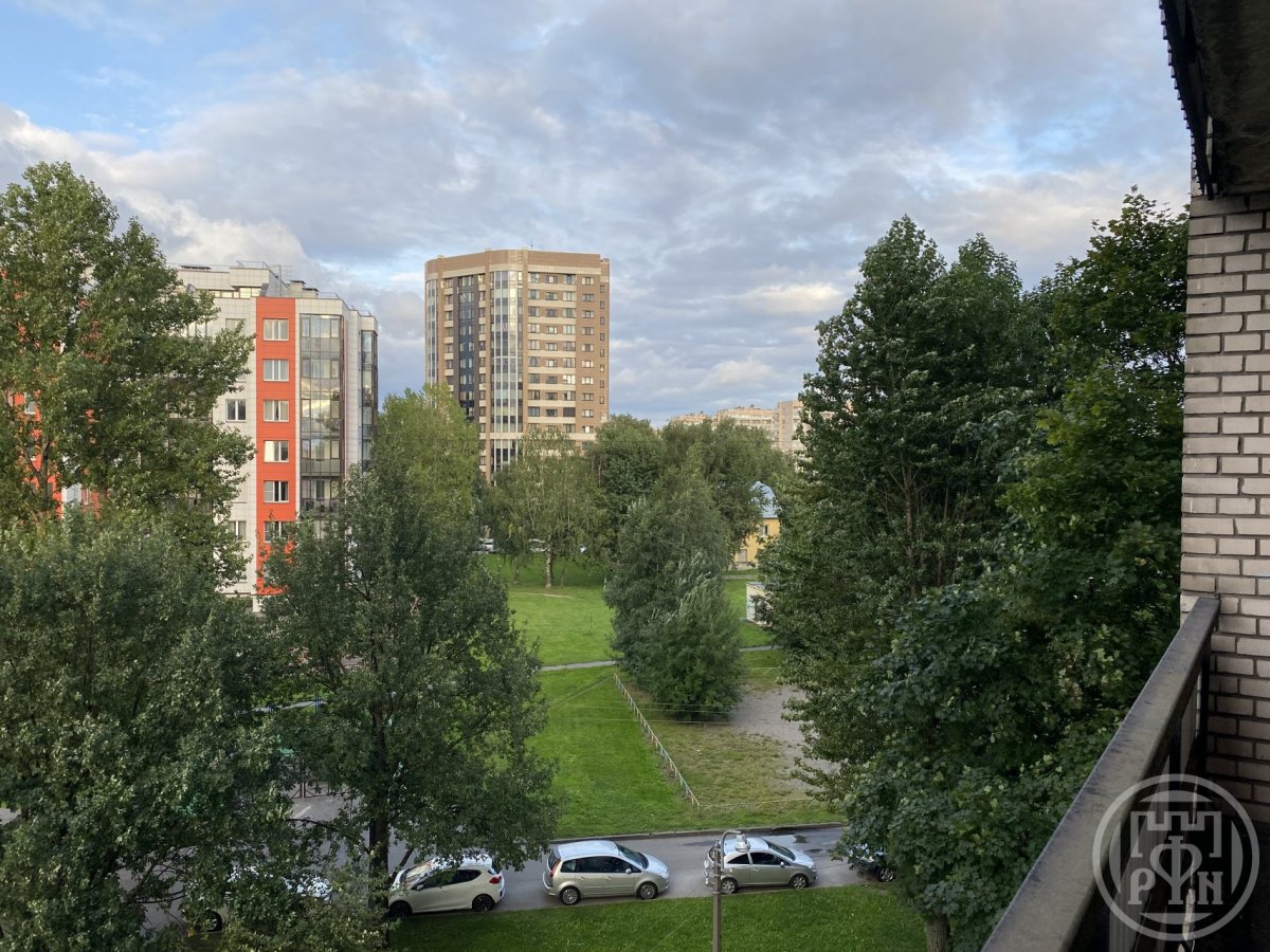 Среднеохтинский просп., д 57 Среднеохтинский просп., д 57