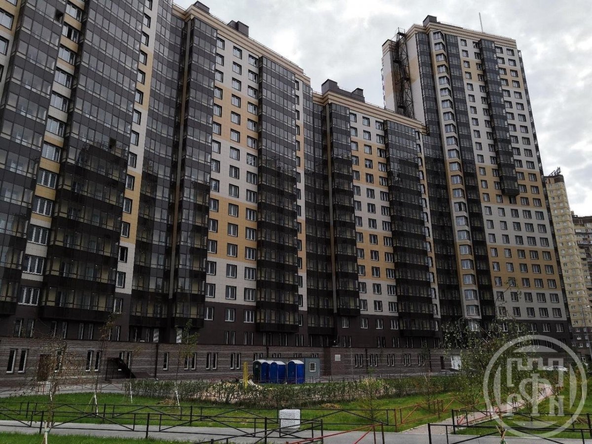 Маршала Казакова ул., д 60 Маршала Казакова ул., д 60