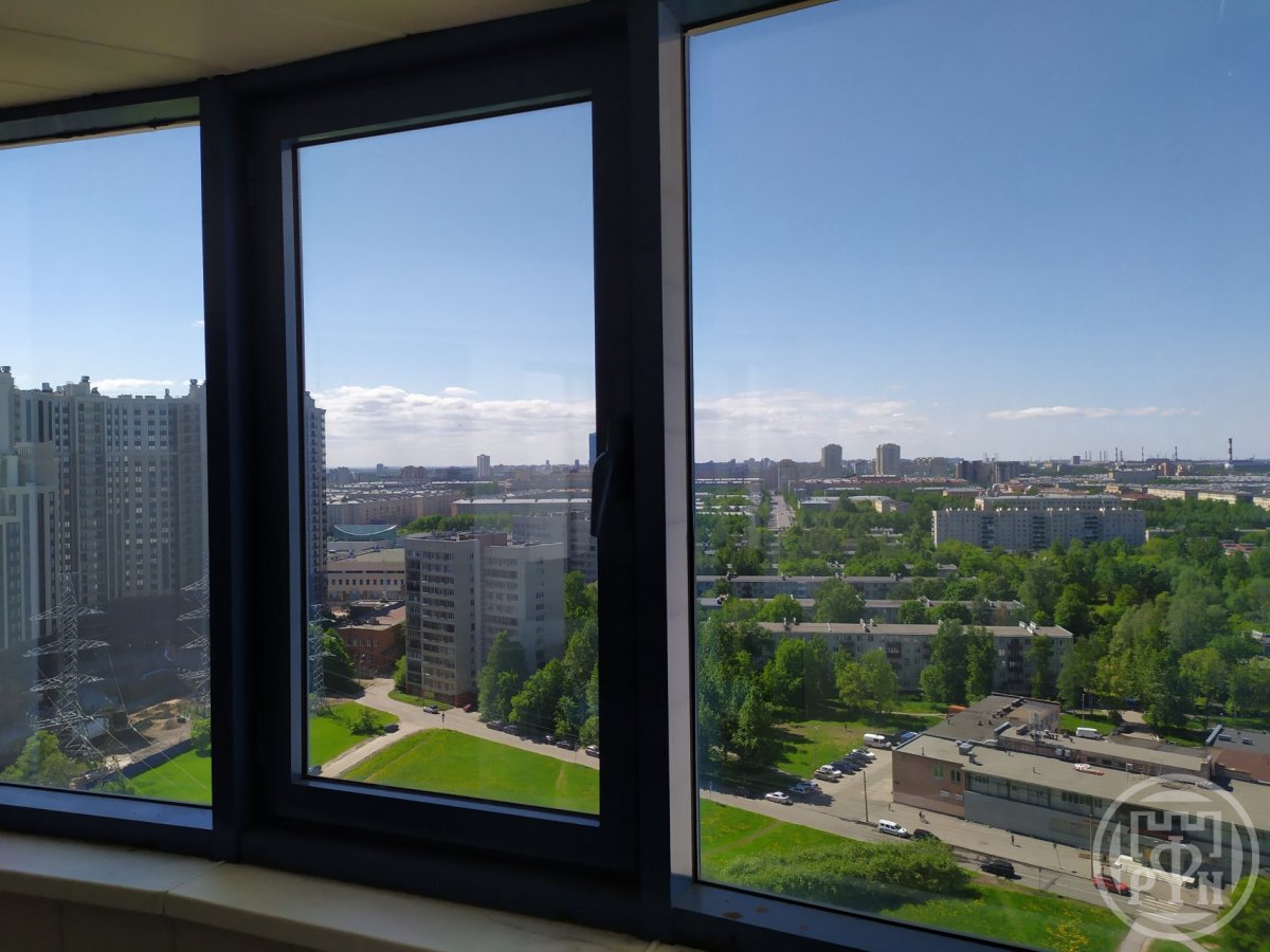 Космонавтов просп., д 37 Космонавтов просп., д 37