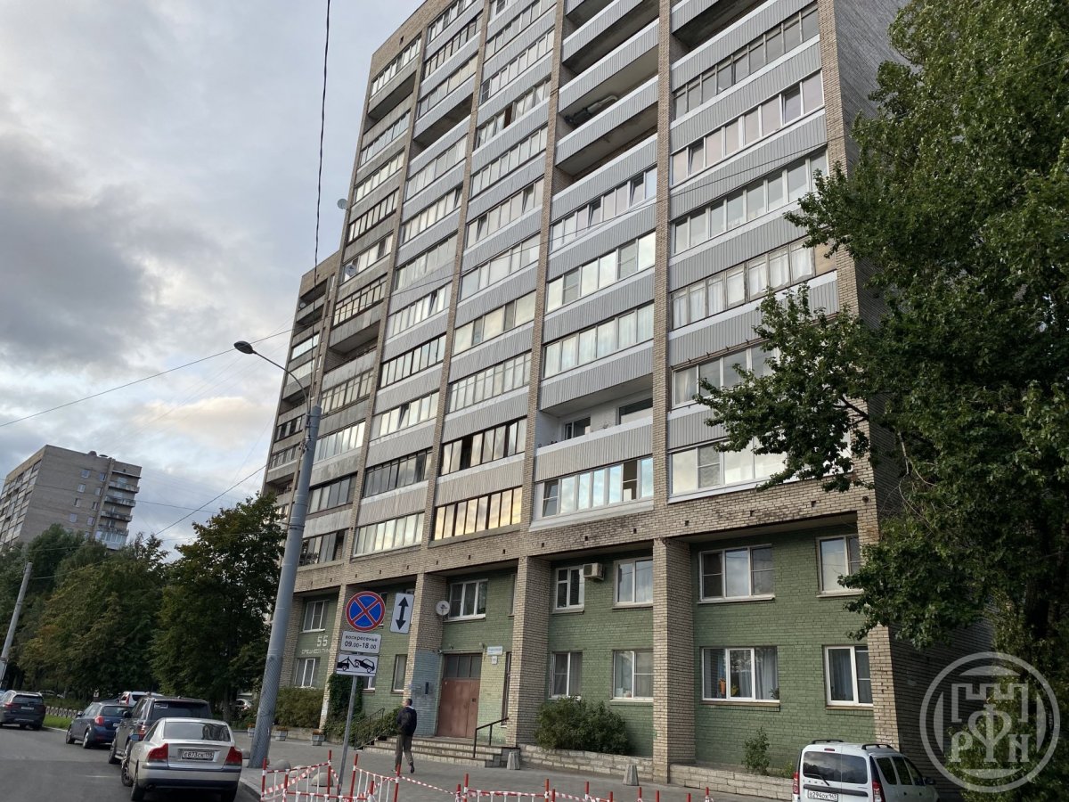 Среднеохтинский просп., д 57 Среднеохтинский просп., д 57