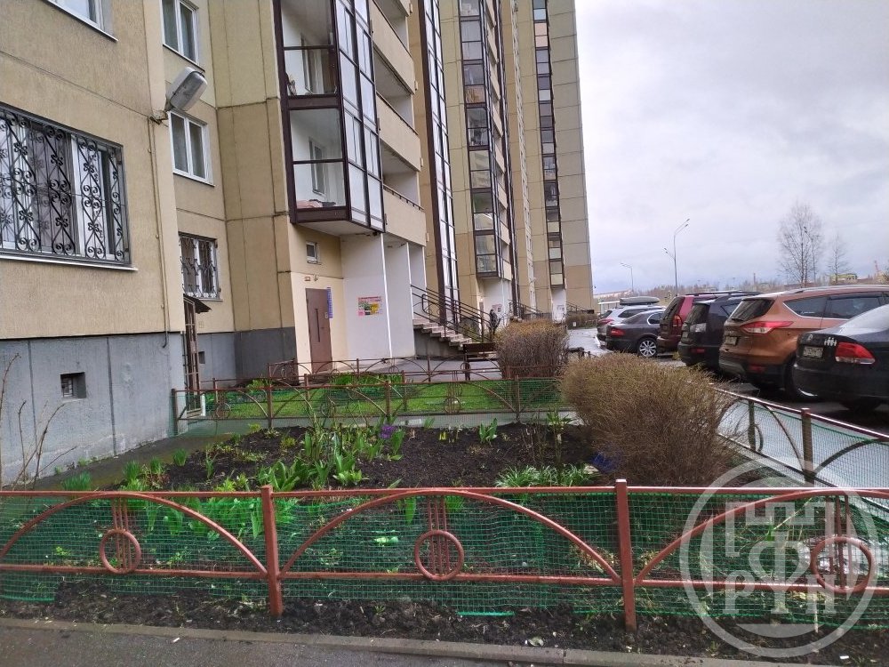 Кузнецова просп., д 10, корпус 1 Кузнецова просп., д 10, корпус 1