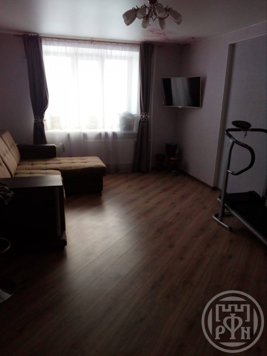 Коммунаров (Горелово) ул., д 190 Коммунаров (Горелово) ул., д 190