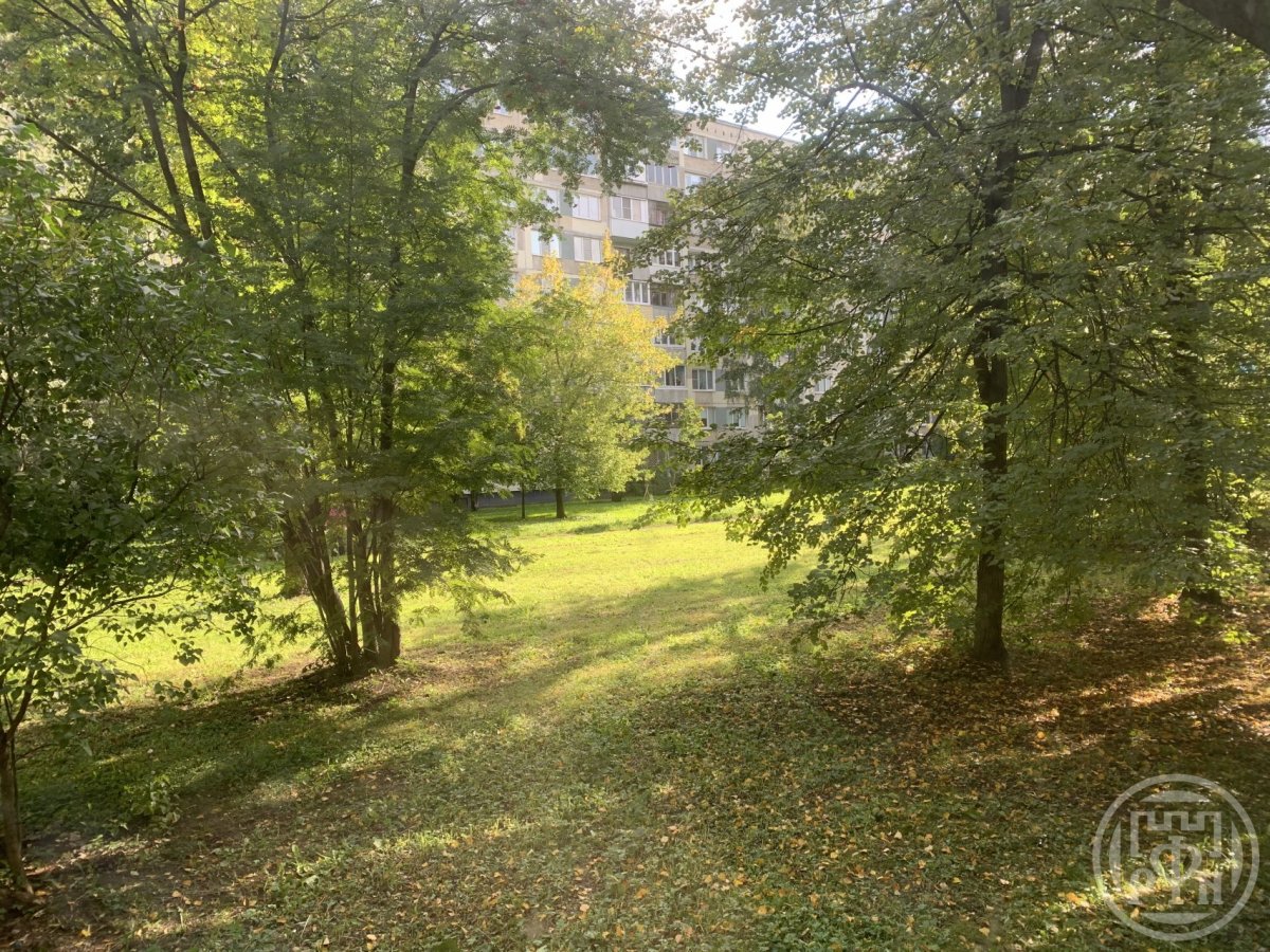 Славы просп., д 13 Славы просп., д 13