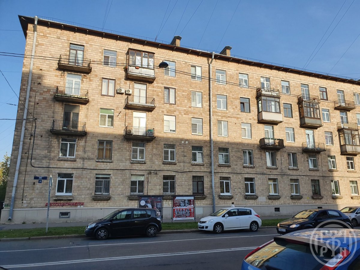 КИМа просп., д 13 КИМа просп., д 13