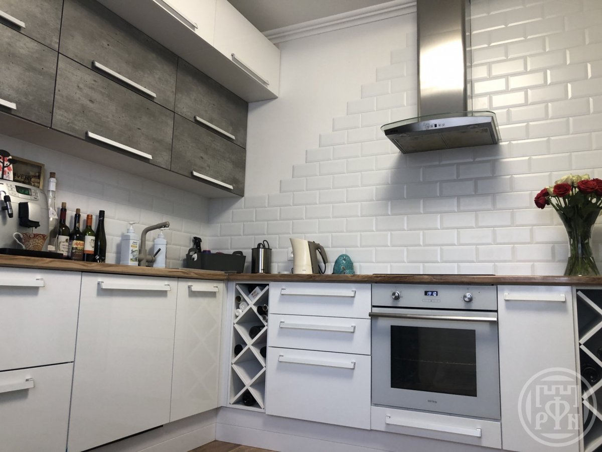 Среднерогатская ул., д 13, корпус 2, стр. 1 Среднерогатская ул., д 13, корпус 2, стр. 1