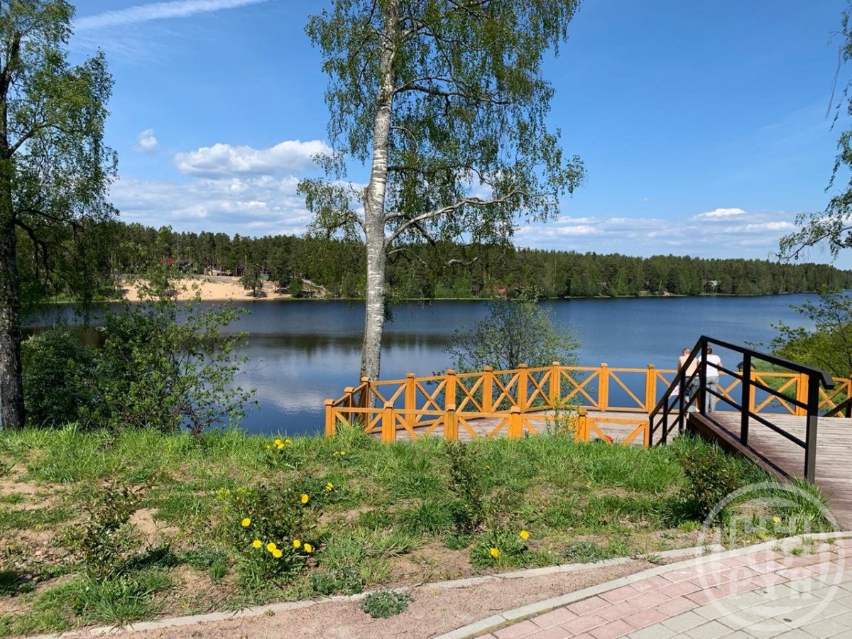 Продажа дома, 260м <sup>2</sup>, 17 сот., Рощино, Железнодорожная ул. Продажа дома, 260м <sup>2</sup>, 17 сот., Рощино, Железнодорожная ул.