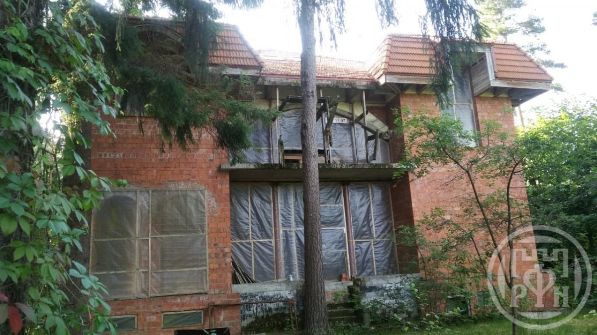 Продажа дома, 360м <sup>2</sup>, 13 сот., Ленинское, Ленинское пос. Продажа дома, 360м <sup>2</sup>, 13 сот., Ленинское, Ленинское пос.