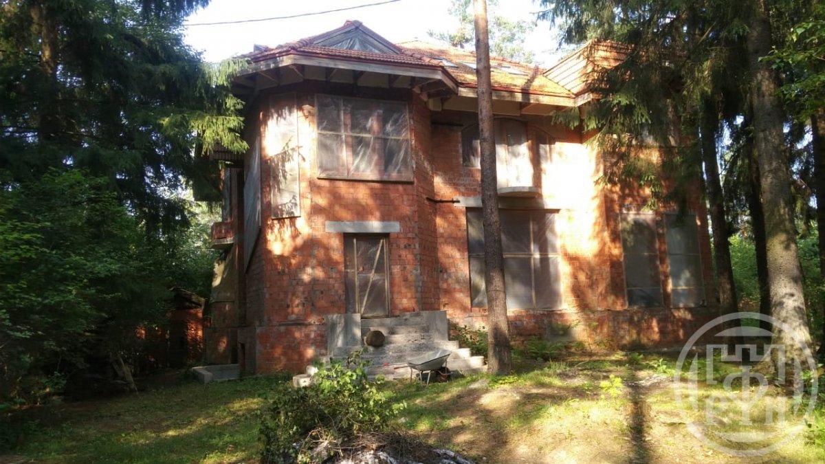 Продажа дома, 360м <sup>2</sup>, 13 сот., Ленинское, Ленинское пос. Продажа дома, 360м <sup>2</sup>, 13 сот., Ленинское, Ленинское пос.