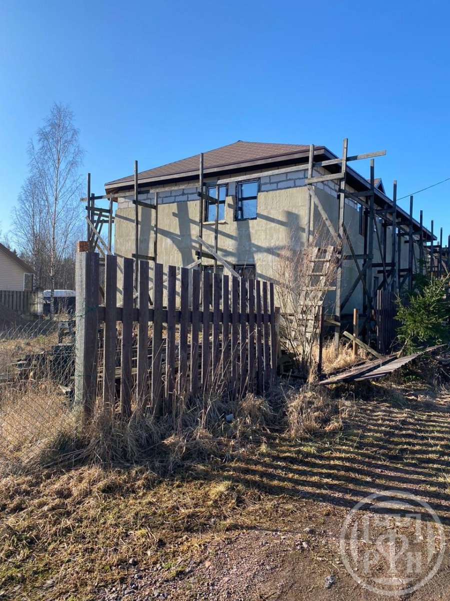 Продажа дома, 380м <sup>2</sup>, 12 сот., Песочный, Школьная ул. Продажа дома, 380м <sup>2</sup>, 12 сот., Песочный, Школьная ул.
