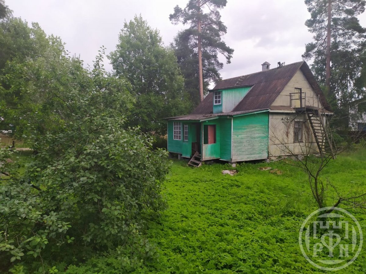 Продажа дома, 91м <sup>2</sup>, 12 сот., Вырица, Мира ул. Продажа дома, 91м <sup>2</sup>, 12 сот., Вырица, Мира ул.