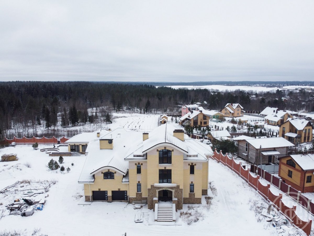 Продажа дома, 888м <sup>2</sup>, 60 сот., Хиттолово, Хиттолово дер. Продажа дома, 888м <sup>2</sup>, 60 сот., Хиттолово, Хиттолово дер.