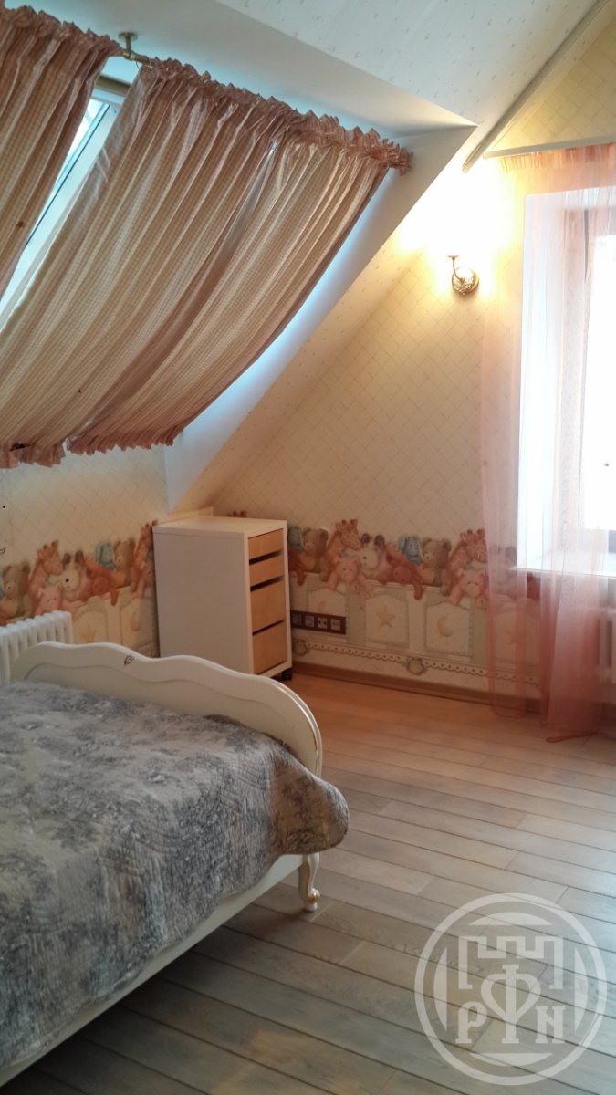 Продажа дома, 224м <sup>2</sup>, 16 сот., Комарово, Островского ул. Продажа дома, 224м <sup>2</sup>, 16 сот., Комарово, Островского ул.
