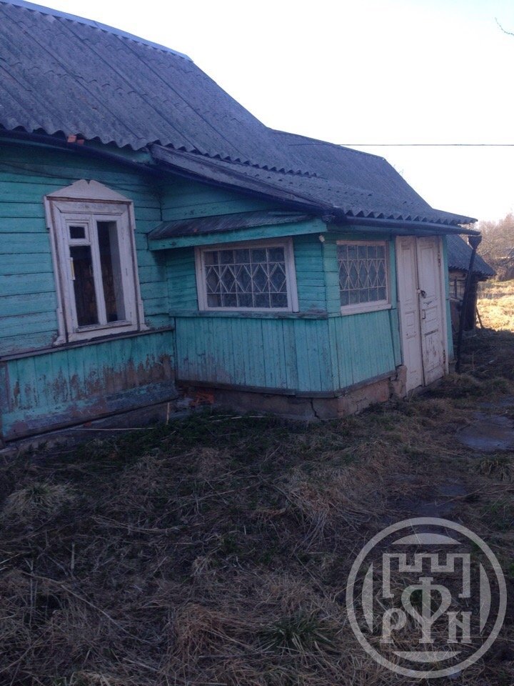 Продажа дома, 42м <sup>2</sup>, 16 сот., Батецкий, Первомайская ул. Продажа дома, 42м <sup>2</sup>, 16 сот., Батецкий, Первомайская ул.