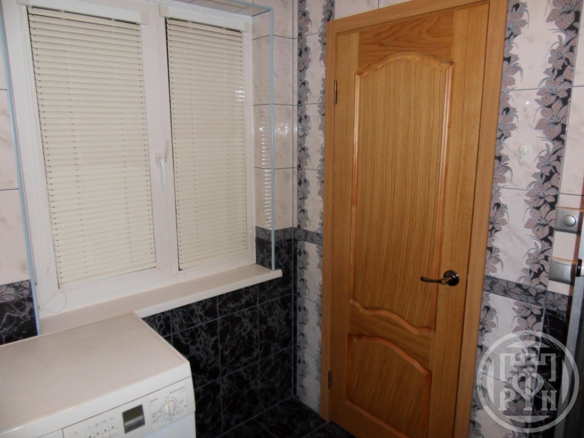 Продажа дома, 360м <sup>2</sup>, 15 сот., Всеволожск, Бибиковская ул. Продажа дома, 360м <sup>2</sup>, 15 сот., Всеволожск, Бибиковская ул.