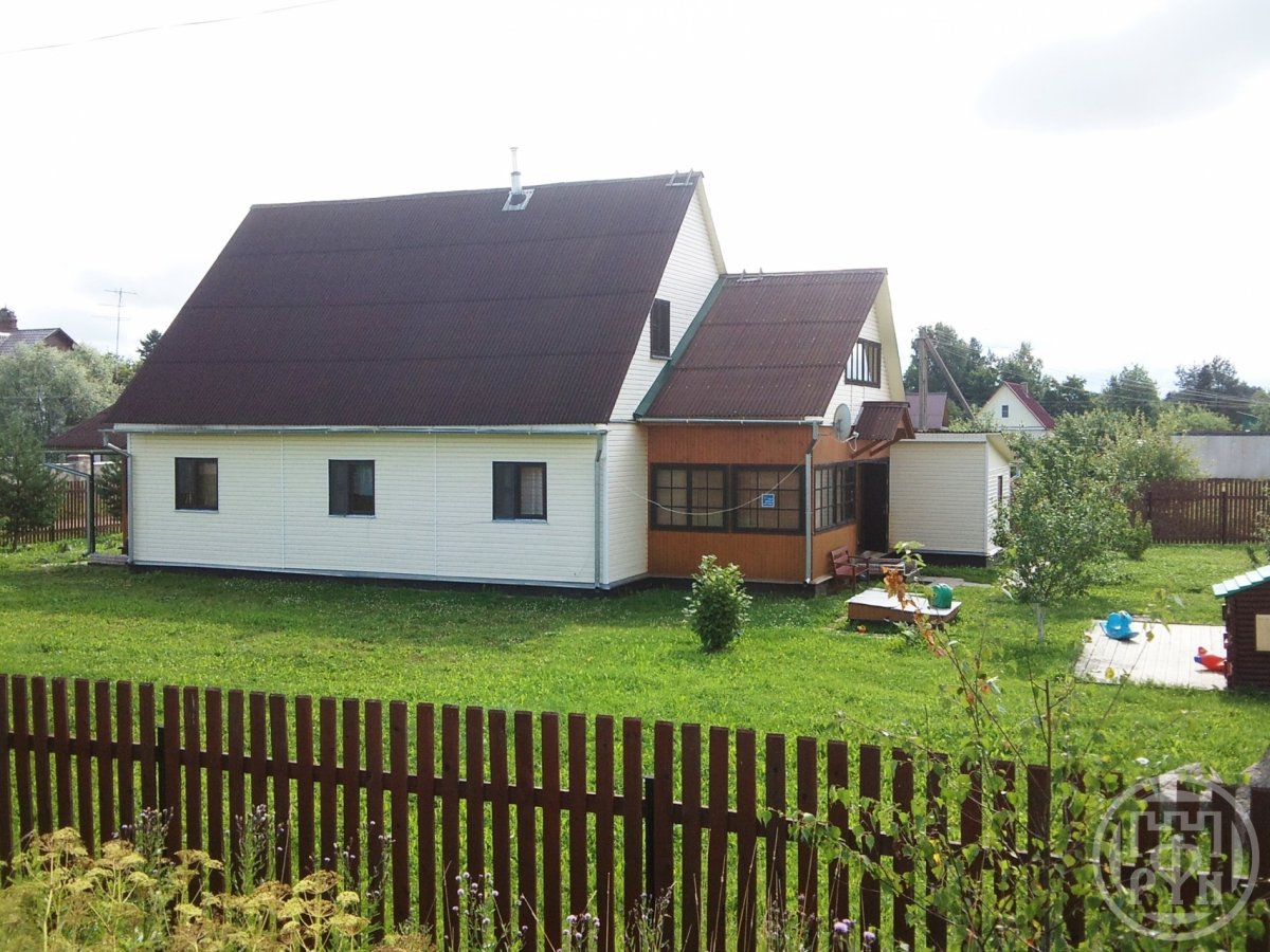 Продажа дома, 220м <sup>2</sup>, 12 сот., Грязно, Центральная ул. Продажа дома, 220м <sup>2</sup>, 12 сот., Грязно, Центральная ул.