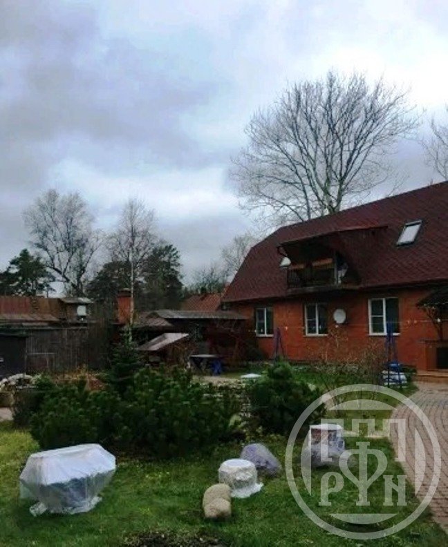 Продажа дома, 500м <sup>2</sup>, 14 сот., Сестрорецк, 6-я Тарховская ул. Продажа дома, 500м <sup>2</sup>, 14 сот., Сестрорецк, 6-я Тарховская ул.