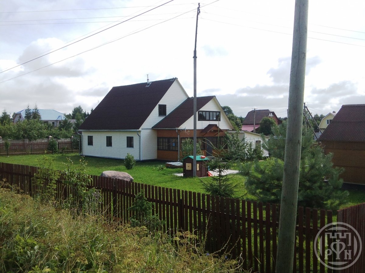 Продажа дома, 220м <sup>2</sup>, 12 сот., Грязно, Центральная ул. Продажа дома, 220м <sup>2</sup>, 12 сот., Грязно, Центральная ул.