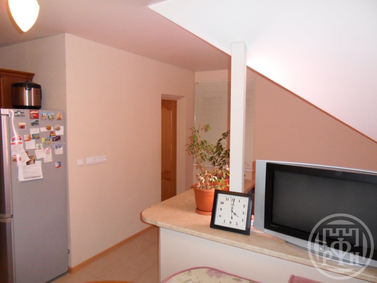Продажа дома, 360м <sup>2</sup>, 15 сот., Всеволожск, Бибиковская ул. Продажа дома, 360м <sup>2</sup>, 15 сот., Всеволожск, Бибиковская ул.