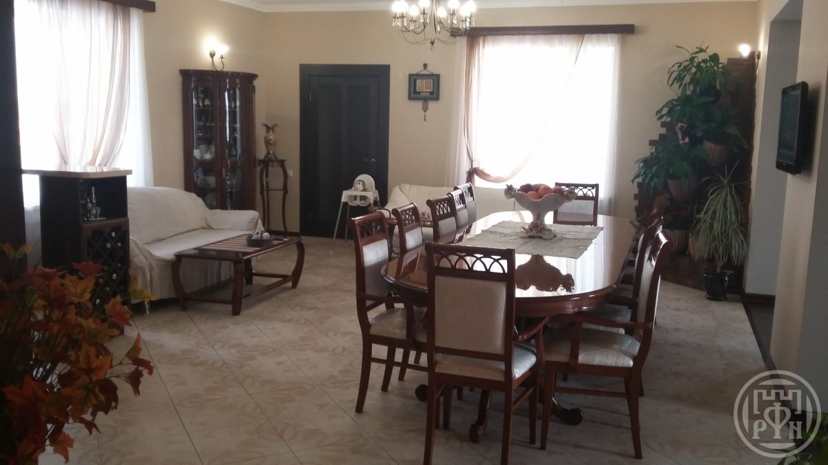 Продажа дома, 465м <sup>2</sup>, 22 сот., Петергоф, Комсомольская ул., д 19 Продажа дома, 465м <sup>2</sup>, 22 сот., Петергоф, Комсомольская ул., д 19