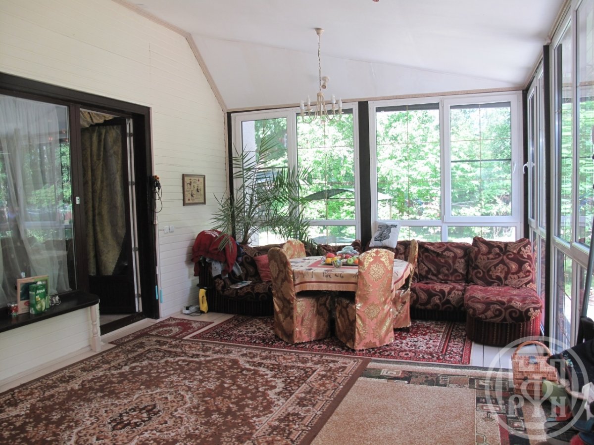 Продажа дома, 360м <sup>2</sup>, 28 сот., Вырица, Оредежская ул. Продажа дома, 360м <sup>2</sup>, 28 сот., Вырица, Оредежская ул.
