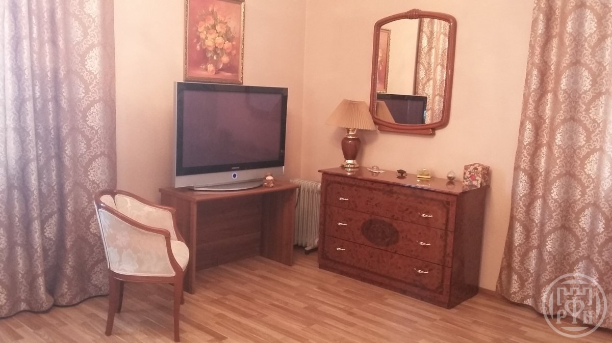Продажа дома, 465м <sup>2</sup>, 22 сот., Петергоф, Комсомольская ул., д 19 Продажа дома, 465м <sup>2</sup>, 22 сот., Петергоф, Комсомольская ул., д 19