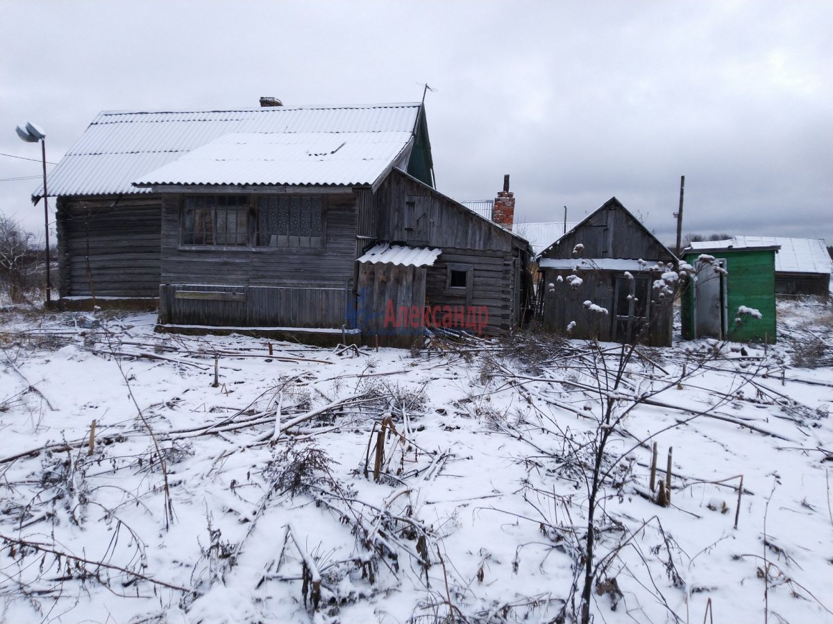 Купить Загородный дом 42 кв.м с участком 24 сот. в Лужский район  Ленинградская область (№1428786)