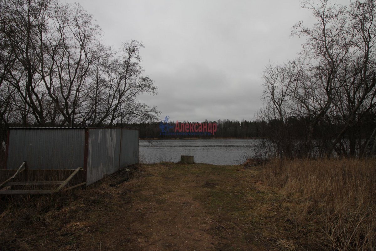 Купить Загородный дом 200 кв.м с участком 1500 кв.м в Кингисеппский район  Ленинградская область (№1441813)