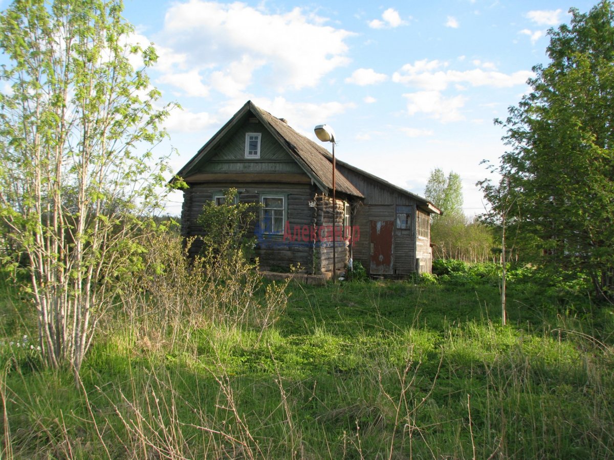 Купить Загородный дом 42 кв.м с участком 24 сот. в Лужский район  Ленинградская область (№1428786)